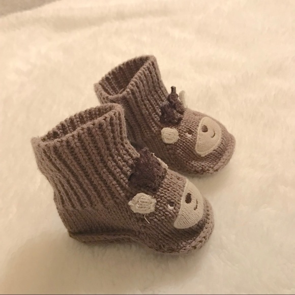 Baby booties - Picture 2 of 3